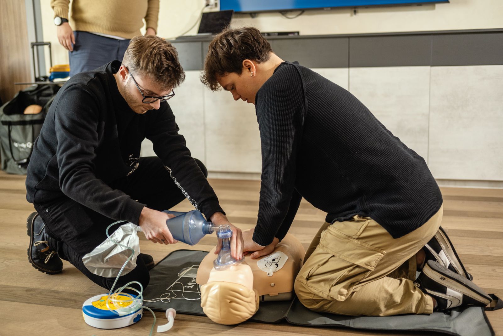 Curs de prim ajutor Avansat pentru companii sau grupuri, comanda online/plata cu card